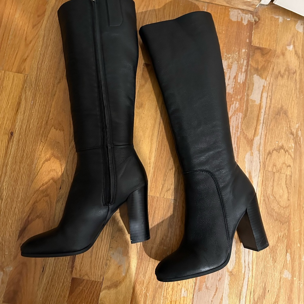 Kenneth Cole leather heeled tall black boots
